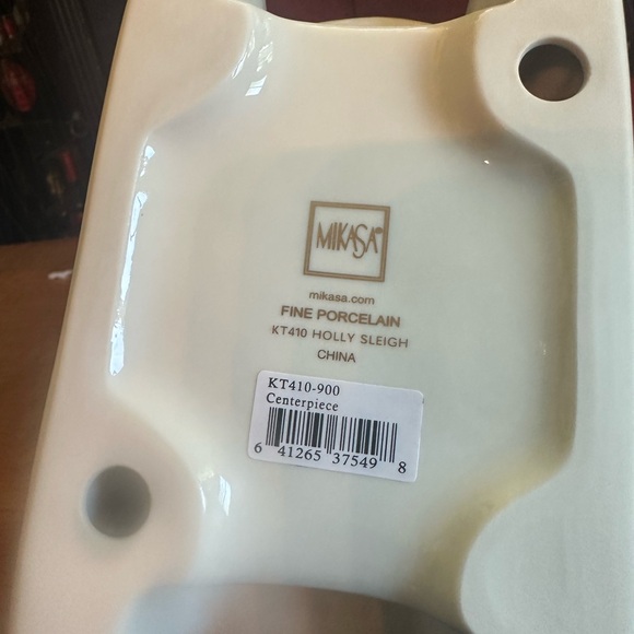 Mikasa Holly Sleigh - Picture 6 of 9